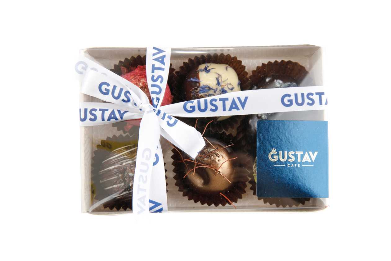 Assorted Truffles (6 pcs in a box, 170g)