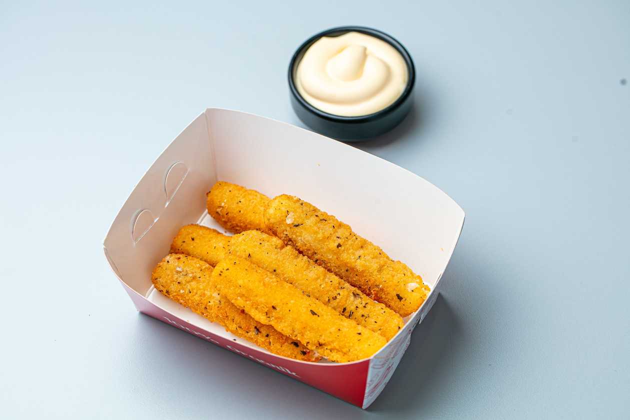 Cheese Sticks (6 Pieces)