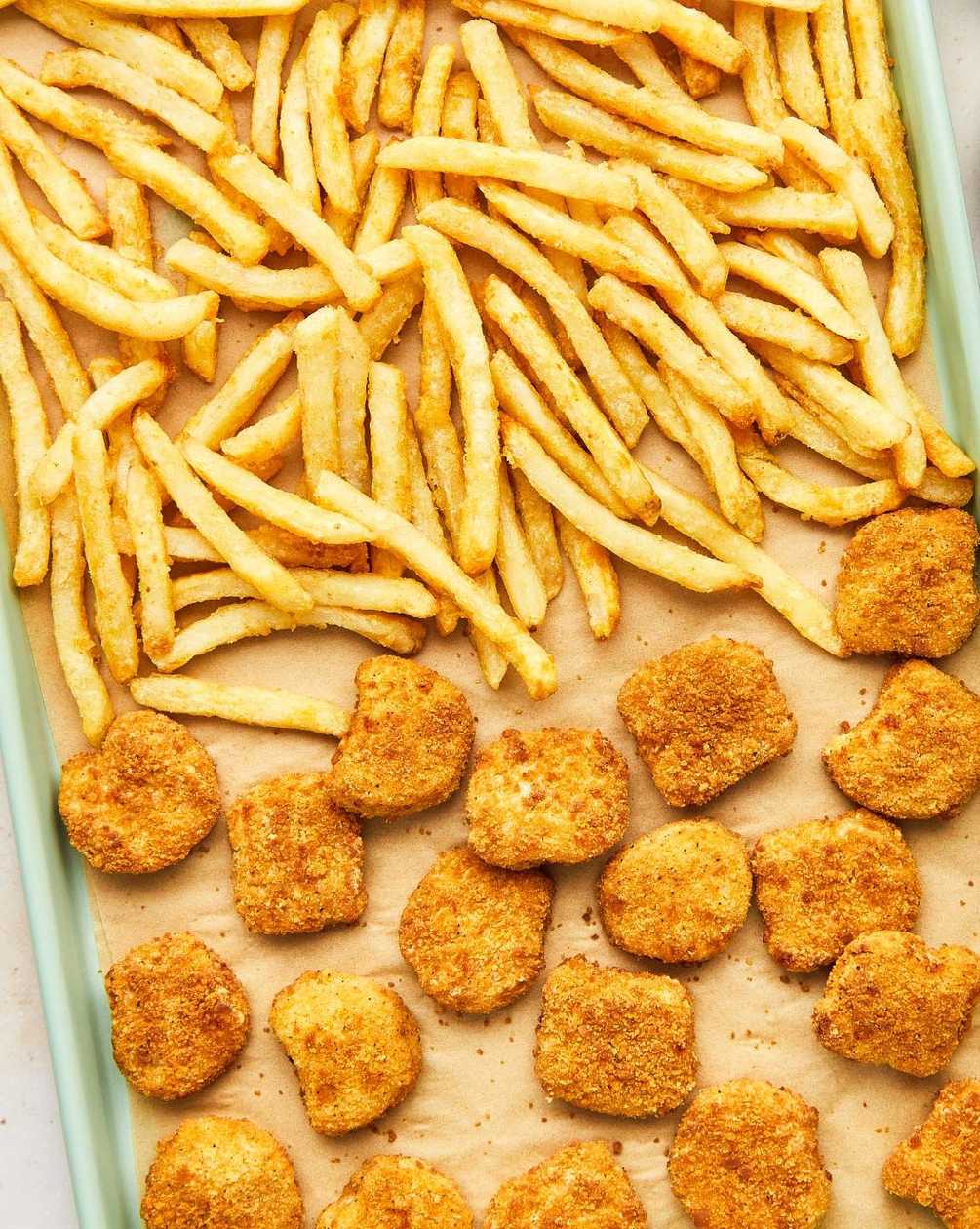 Chicken Nuggets & Fries