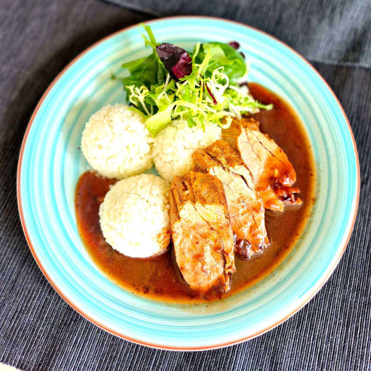 Baked Turkey Breast with Prosciutto and Cheddar, served with Steamed Rice and Leaf Salad