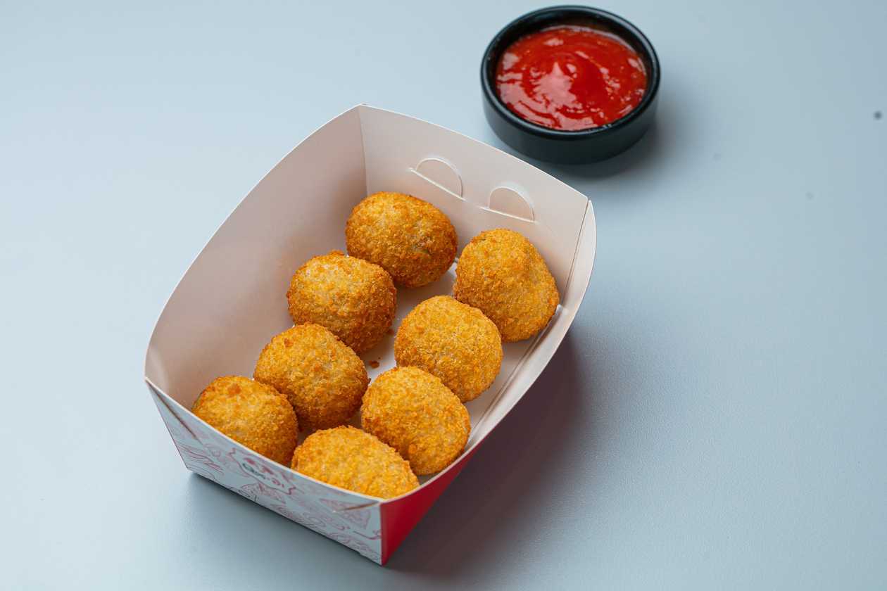 Spinach and Cheese Balls (8 Pieces)