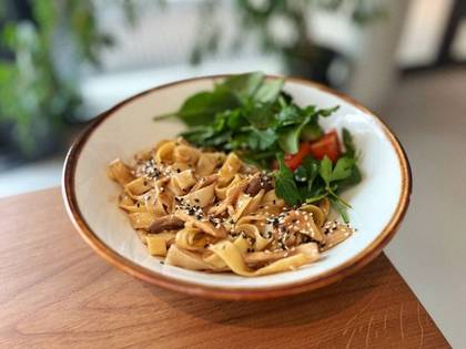 Pasta with Chicken and Teriyaki Sauce