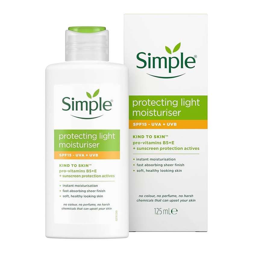 Simple Protecting Light Moisturiser SPF15 125ml