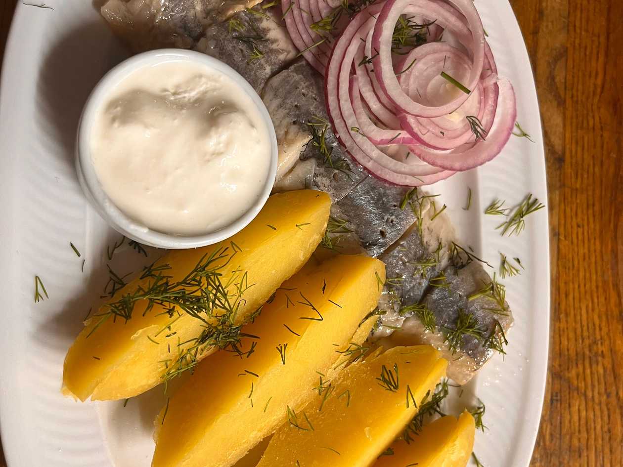 Herring with potatoes and onions