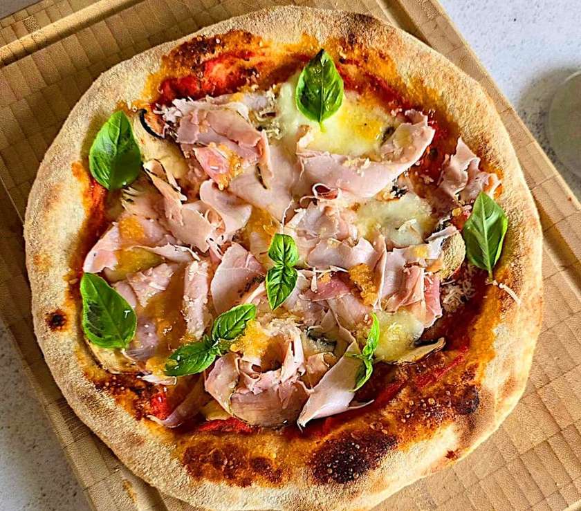 Pizza With Ham Ø32cm