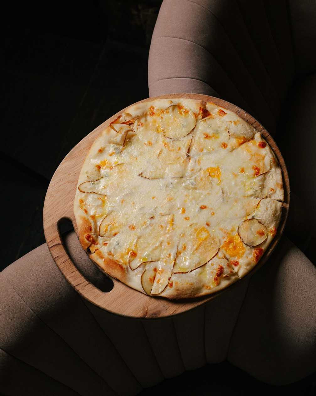 Pizza with Pear and Dorblu Cheese
