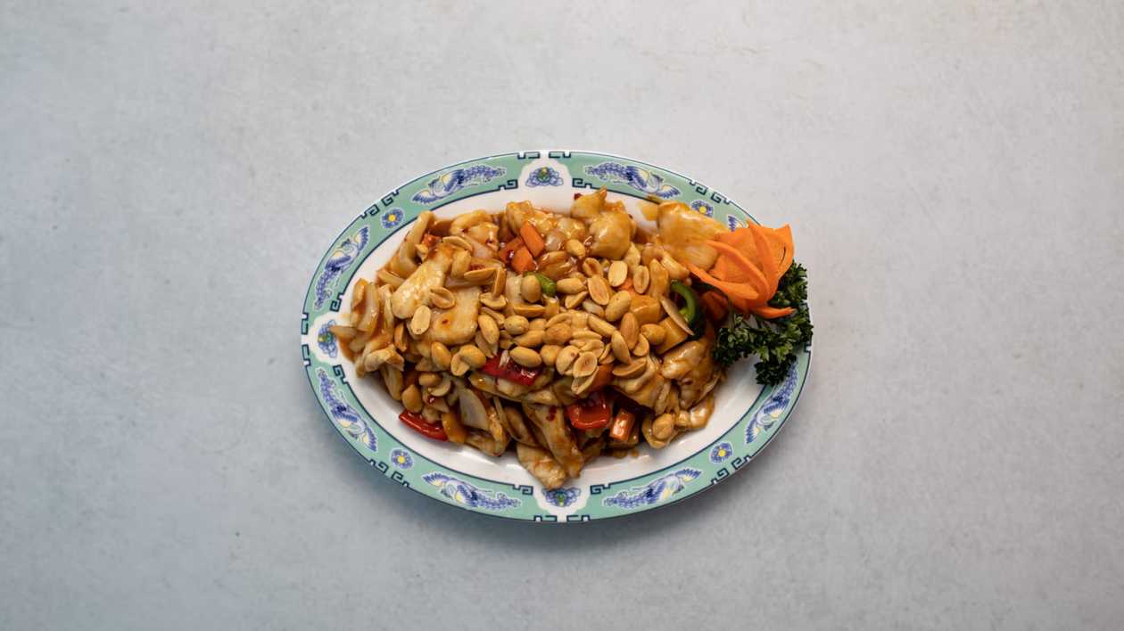 N12. Kung Pao Pork