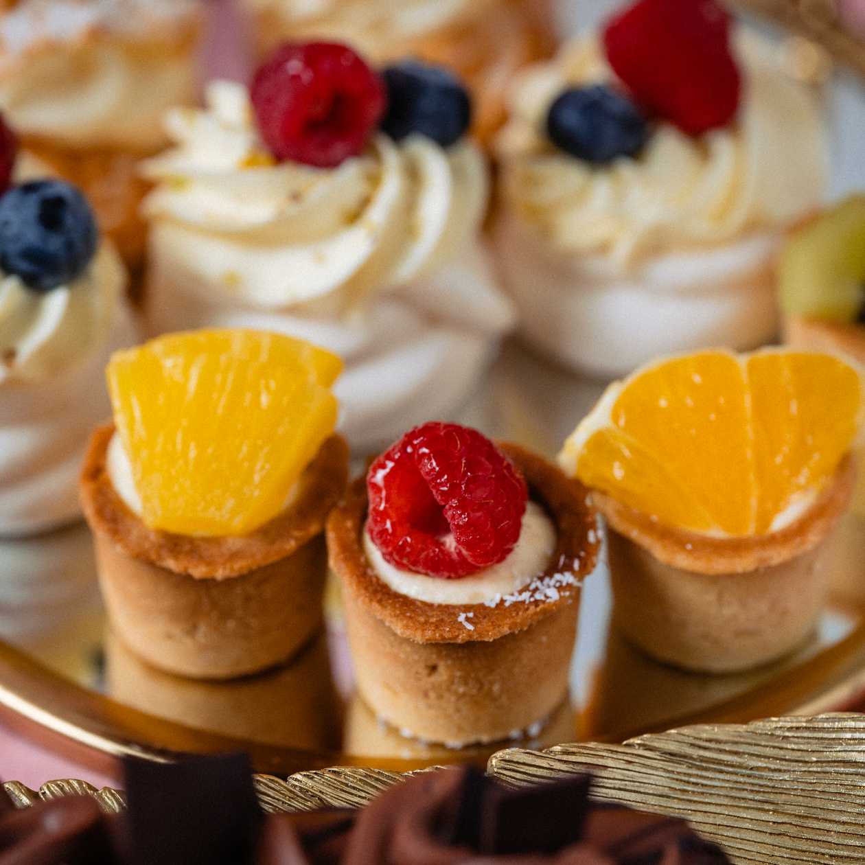 Mini-tarte cu fructe proaspete