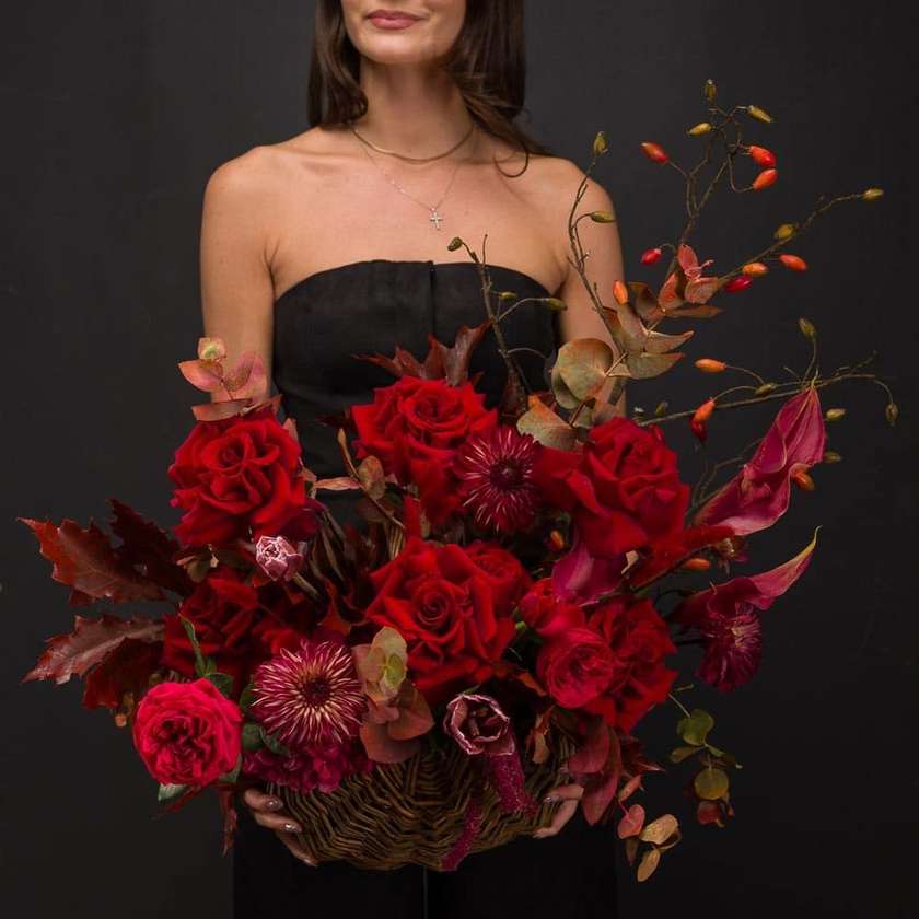 Basket With Flowers PRINCESS