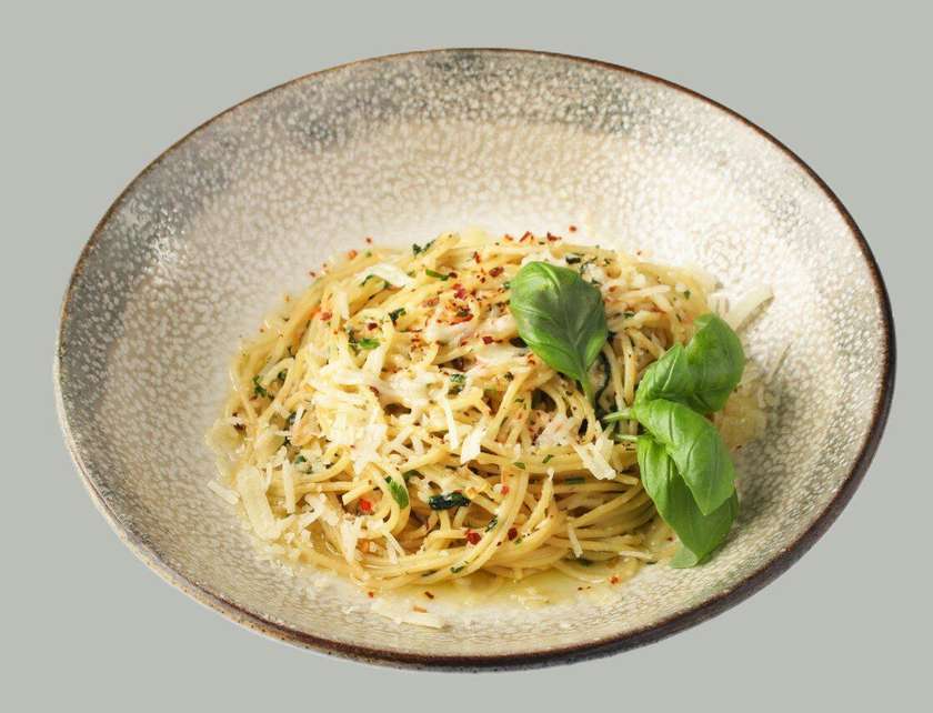 Spaghetti  aglio-olio