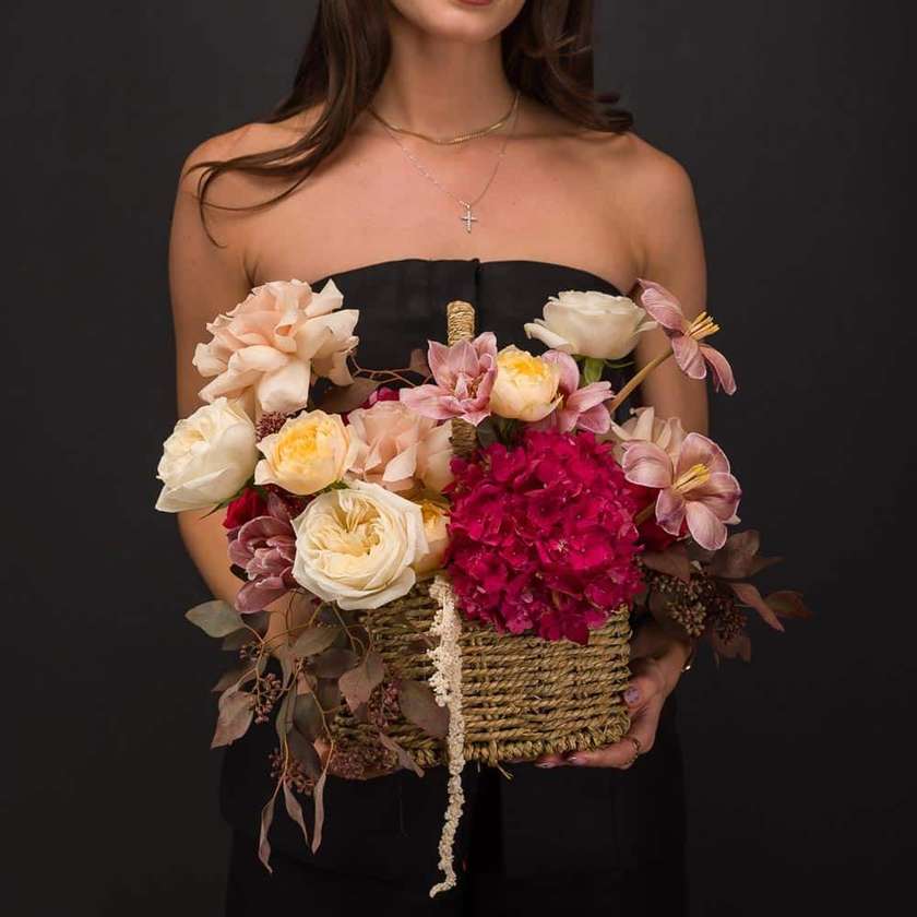 Basket With Flowers TOUCH