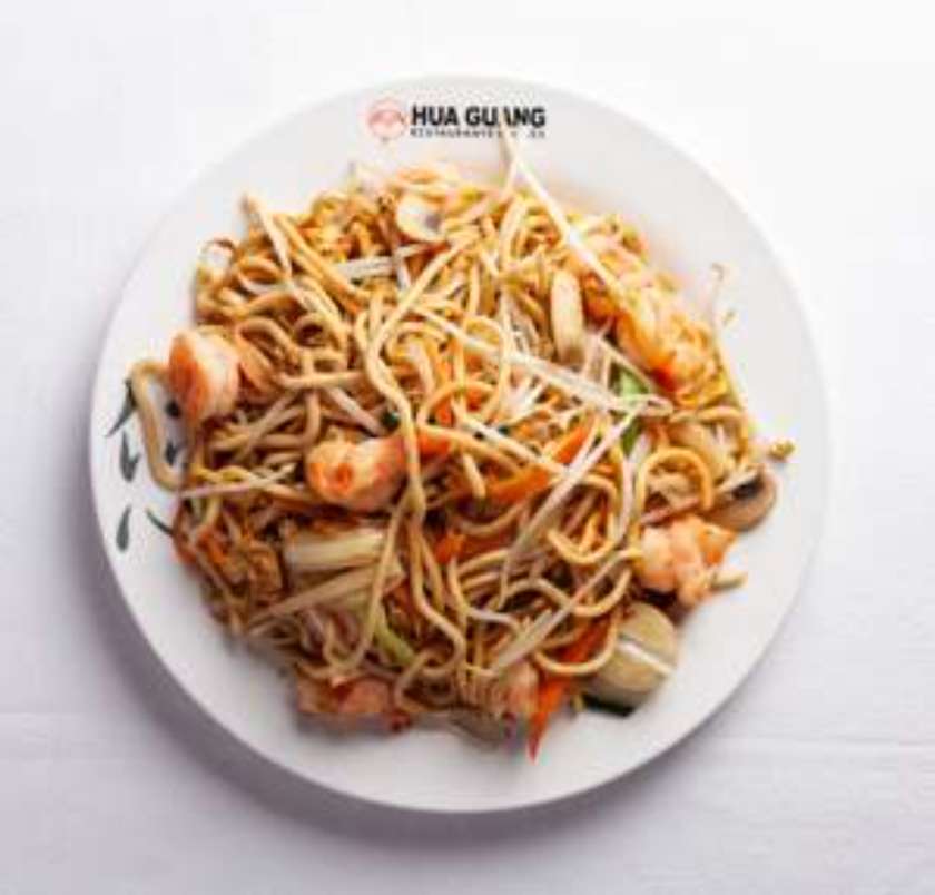 Chao Min com Gambas