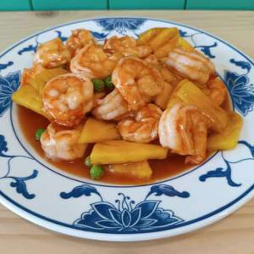 Shrimp with Fresh Pineapple