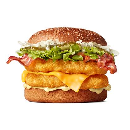 RYE BURGER WITH CHICKEN AND GARLIC SAUCE