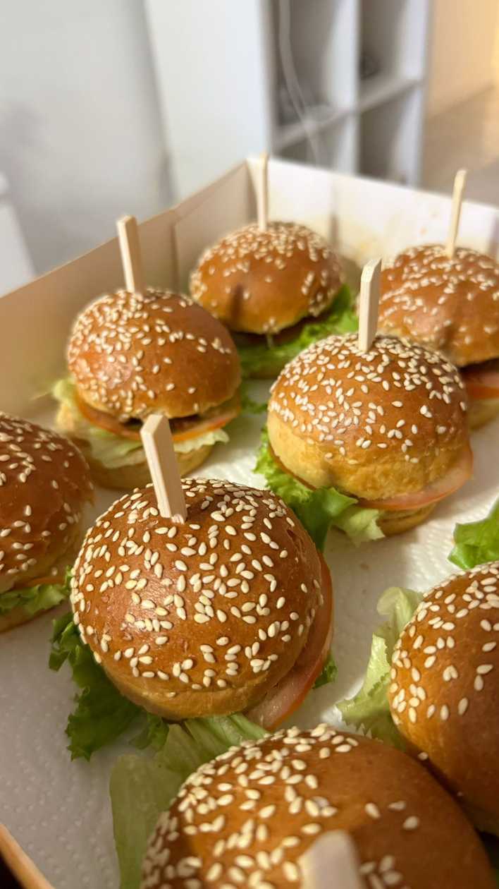 COMBO MINI HAMBURGUER