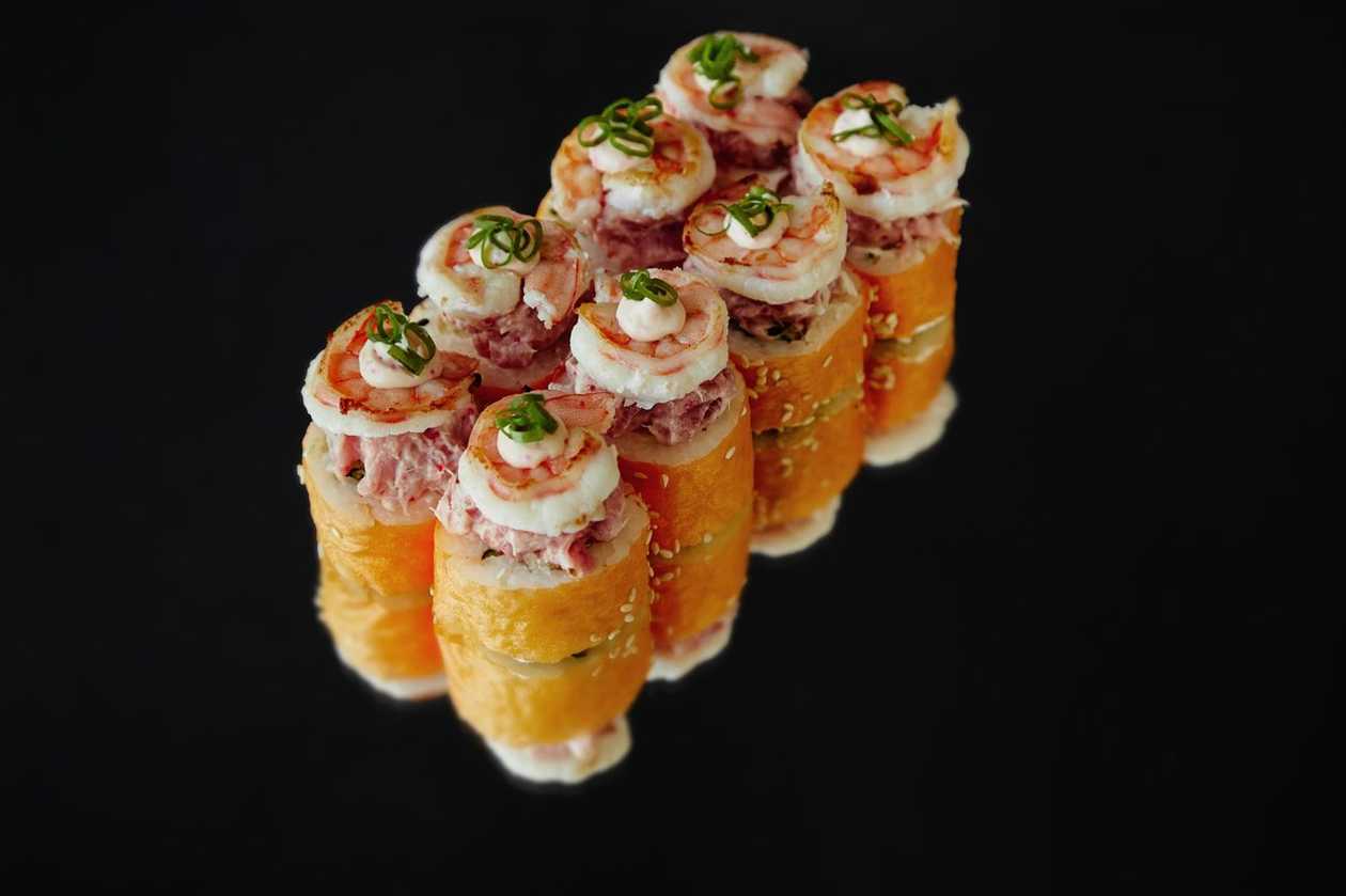 Grilled Shrimp and Tuna Roll