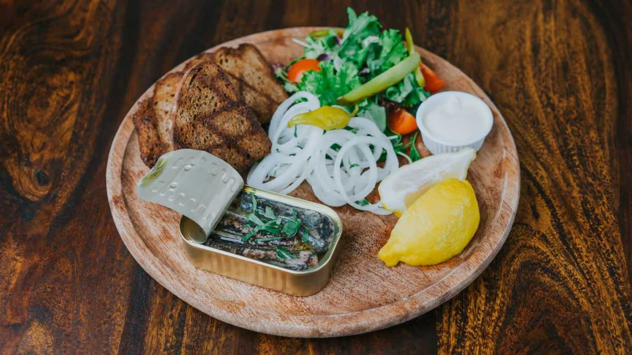 Sardines in Olive or Spicy Oil