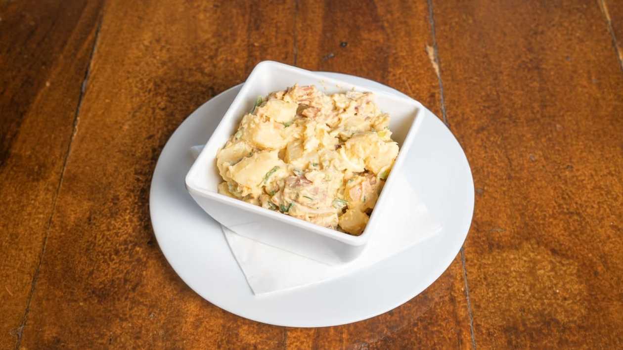 19.Bayerisch Kartoffelsalat  (Potato Salad)