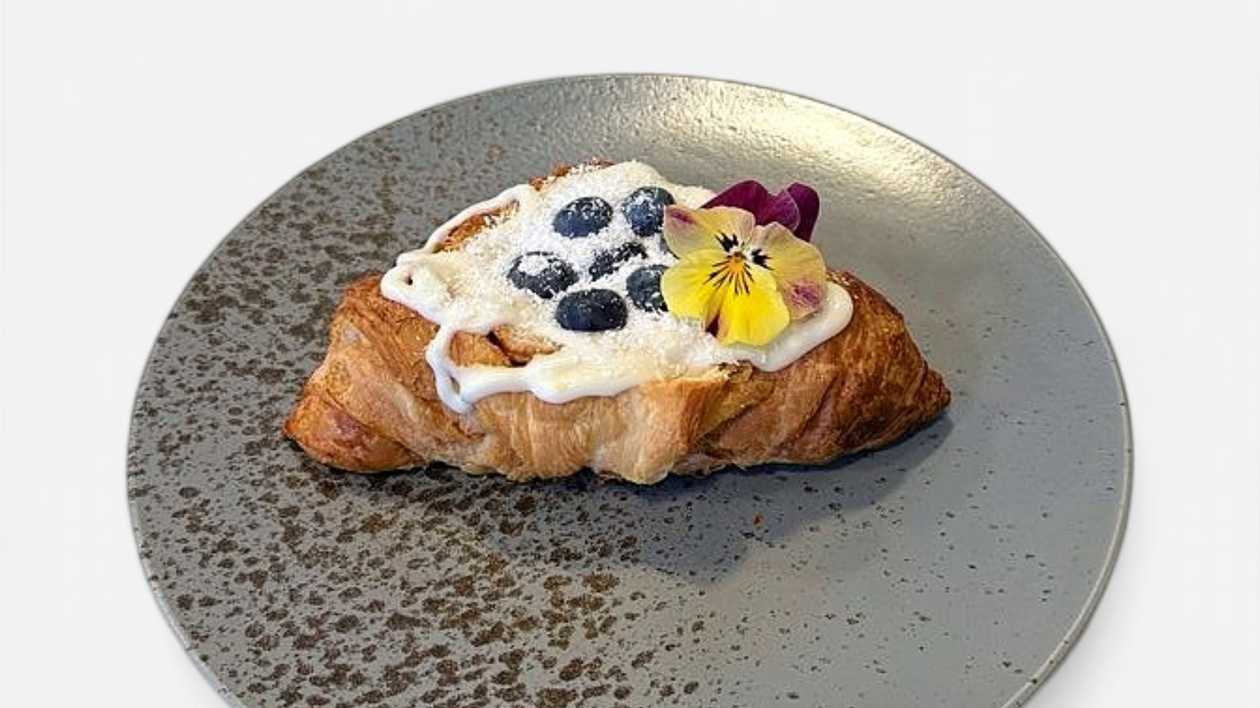 Rafaelo Twist Croissant