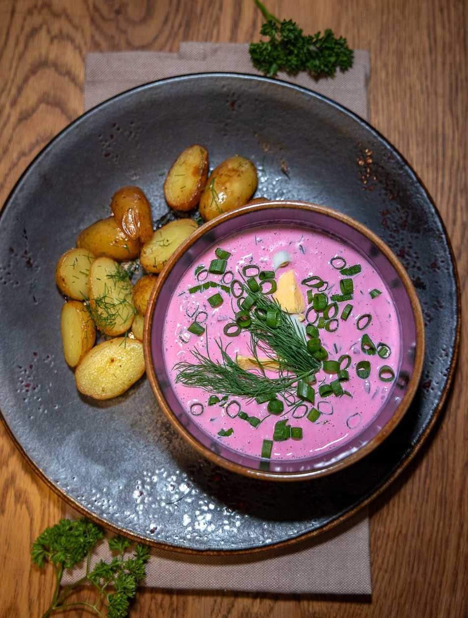 Cold beetroot soup