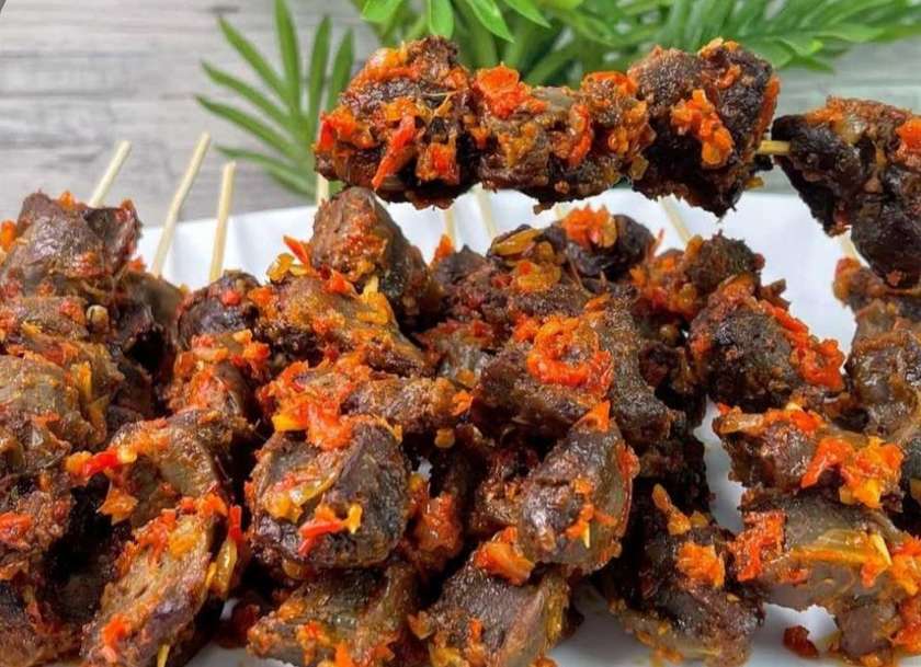 PEPPERED GIZZARD