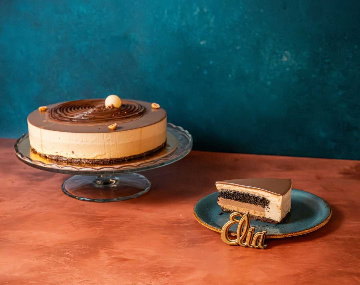 Nocciola & Caramel Gateau