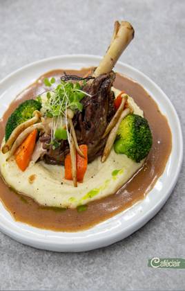 Lamb Shank Bourgillon
