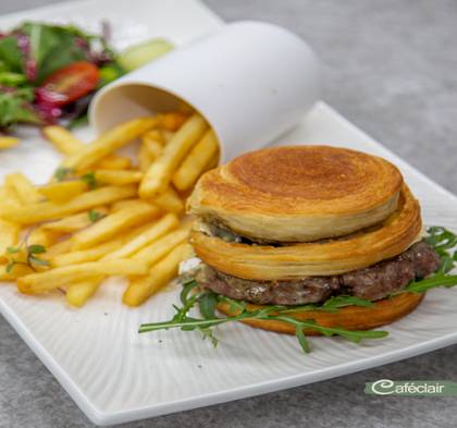 Croissant American Burger