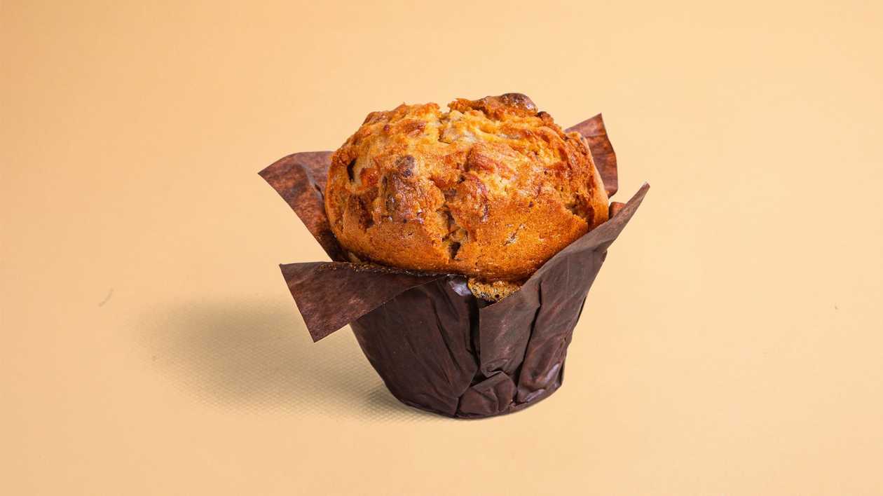 Carrot & Walnut Muffin (V)