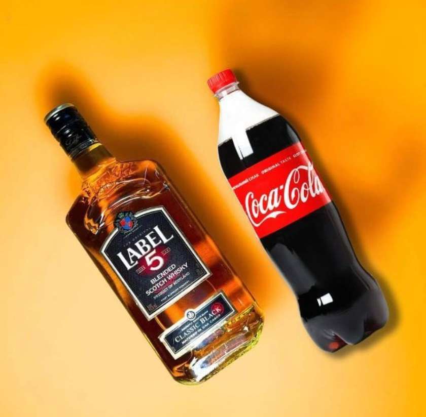 Label 5 whisky 70cl+Coca Cola Original 1lt