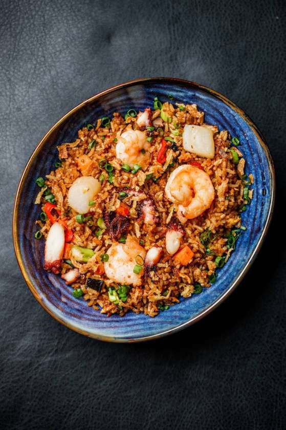 РИС WOK З МОРЕПРОДУКТАМИ (355г)