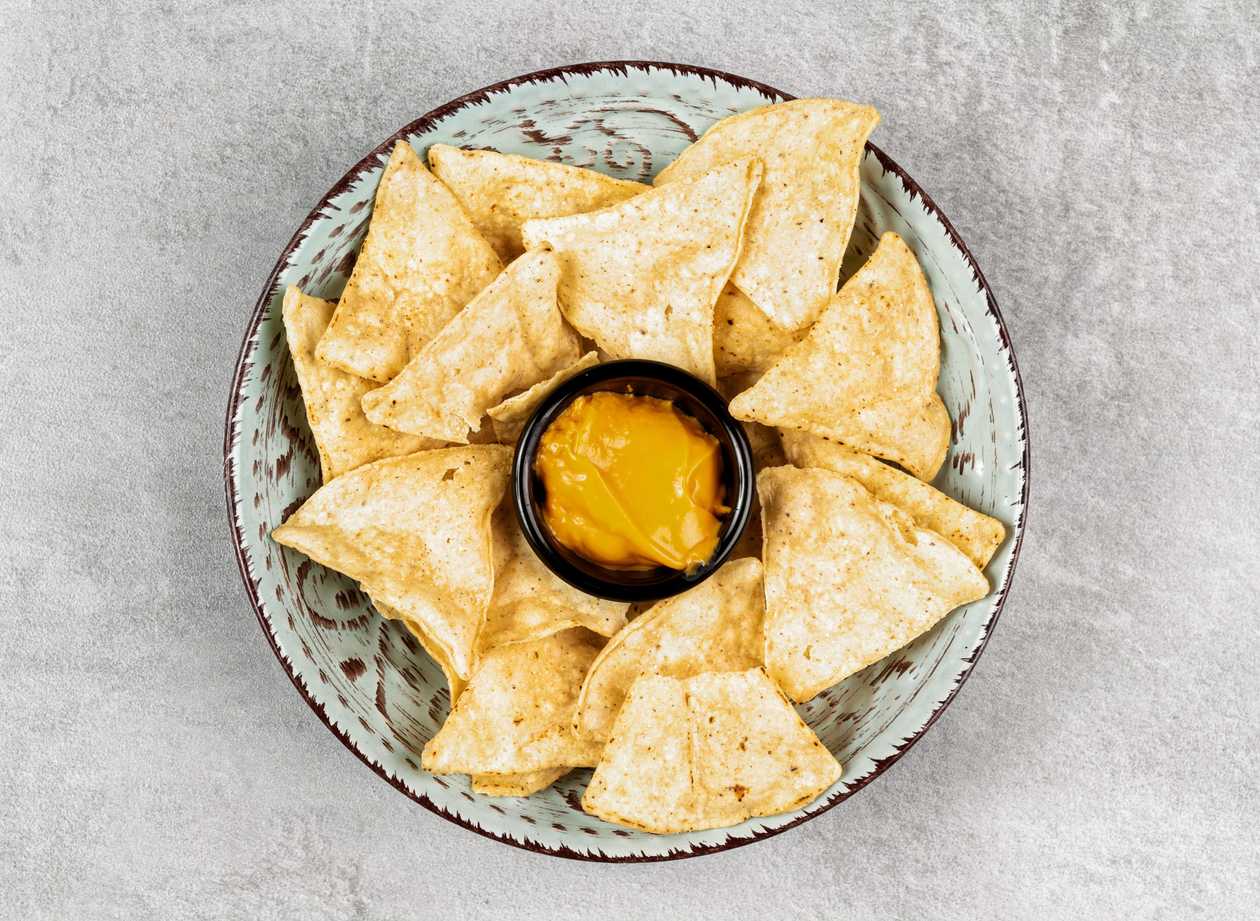Nachos con Cheddar