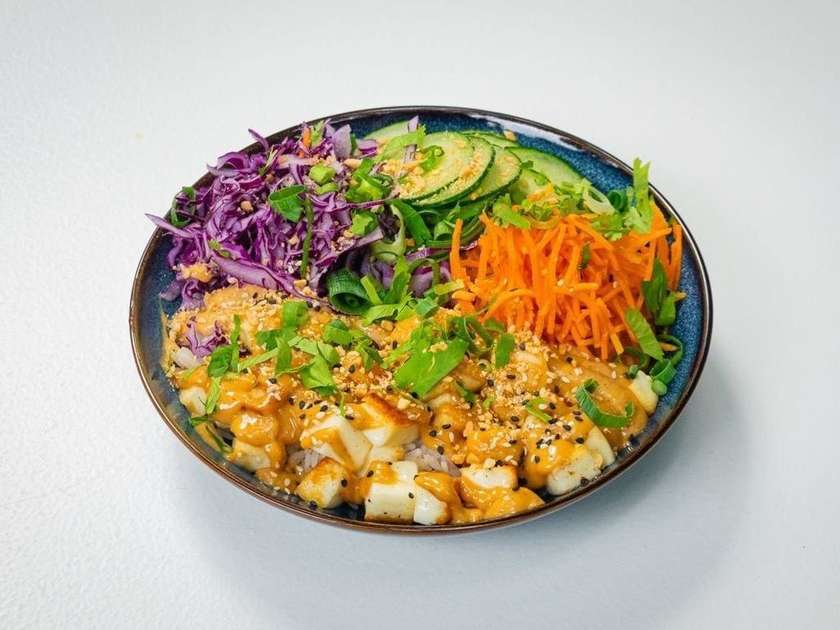 Halloumi bowl
