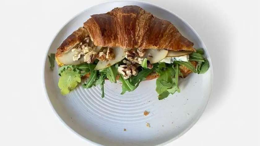 Croissant z gorgonzolą