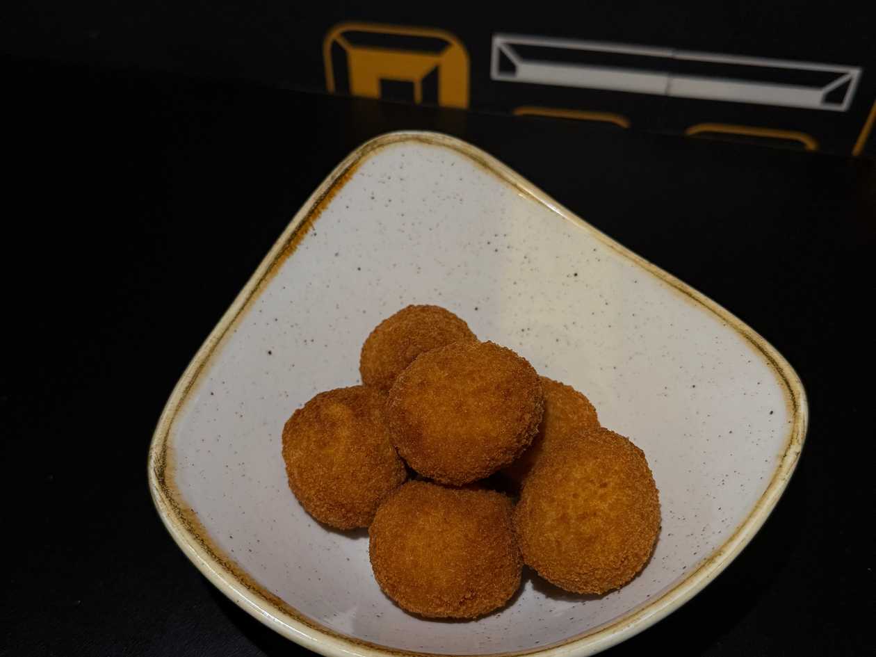 Cheese and garlic chicken kievs