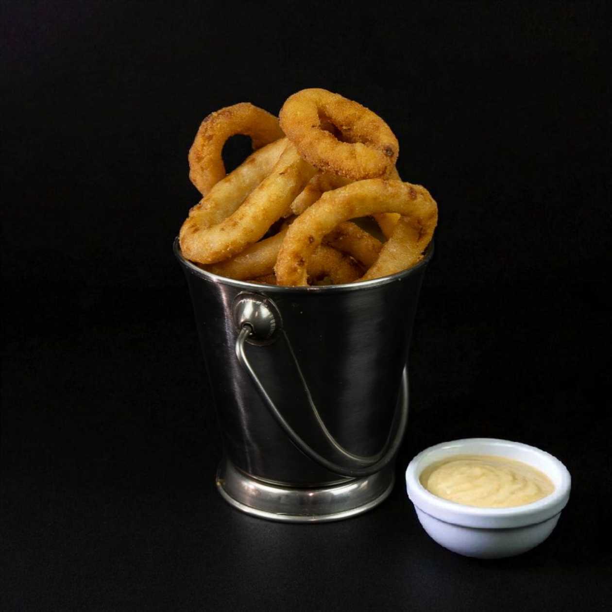 Aioli Onion Rings (sauce included) 9 Pieces