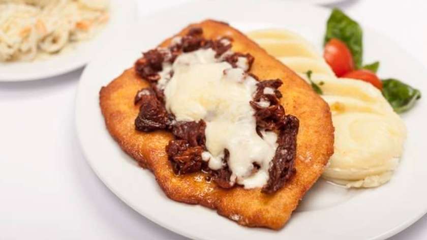 Pierś z Kurczaka z Pomidorem Suszonym i Mozzarellą (180 g)
