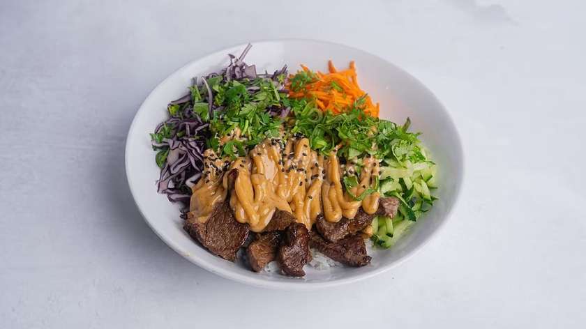 Hovädzí rice bowl