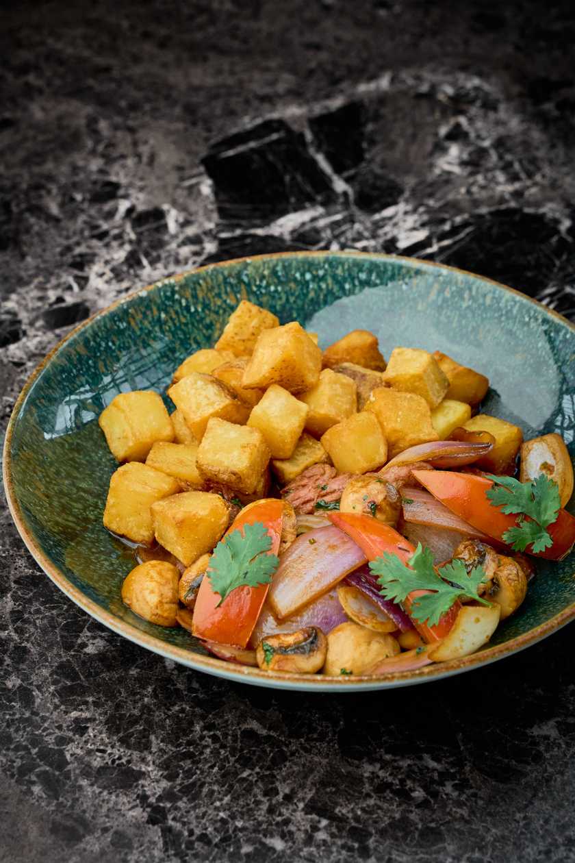 Lomo Saltado