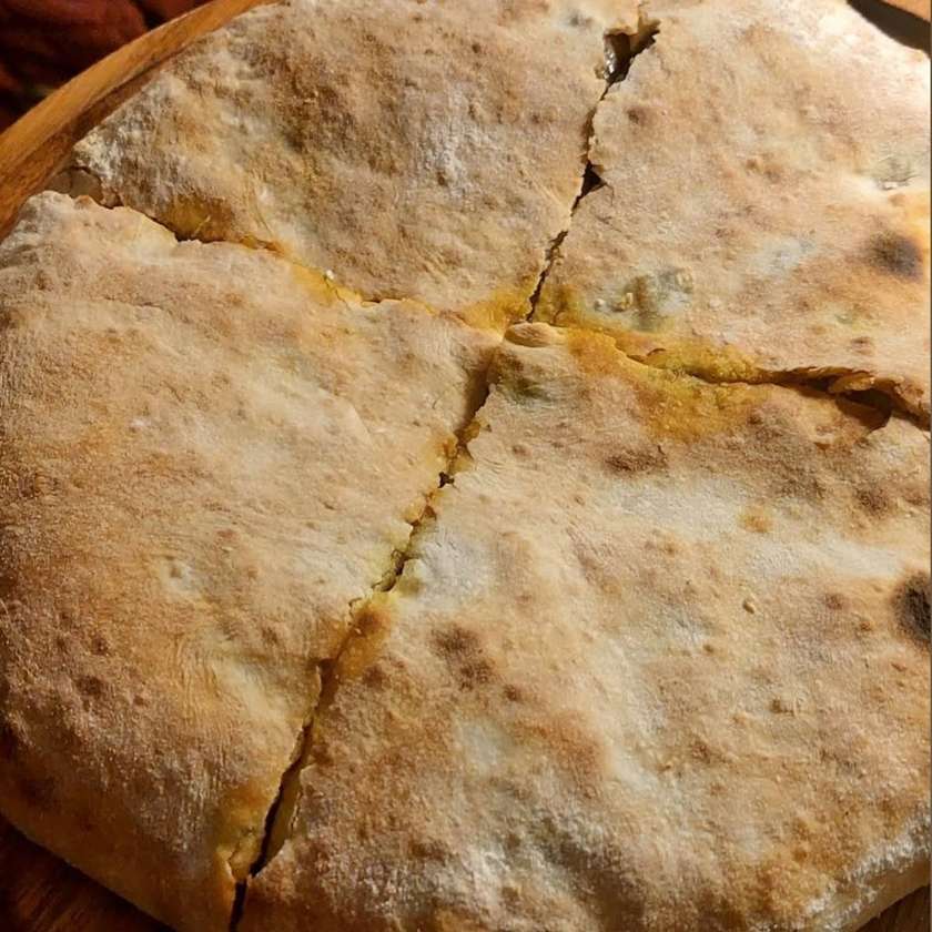 Kubdari s hovězím masem - (with beef)