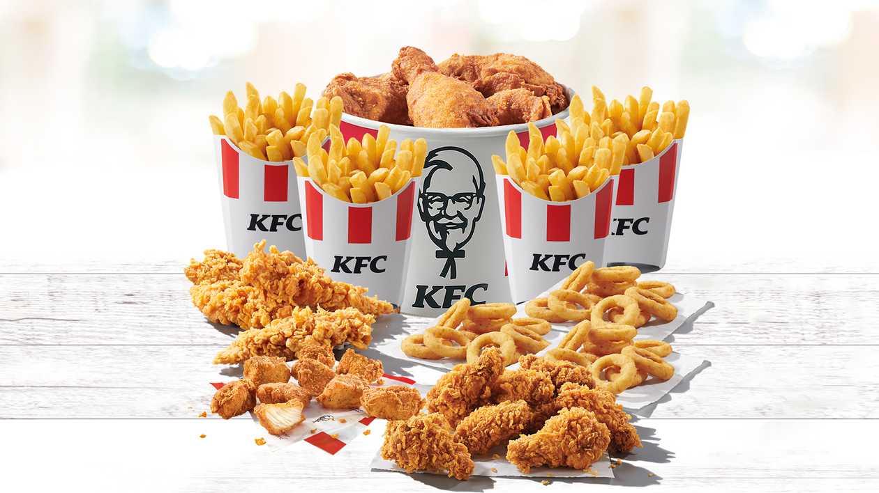 Family Feast Bucket