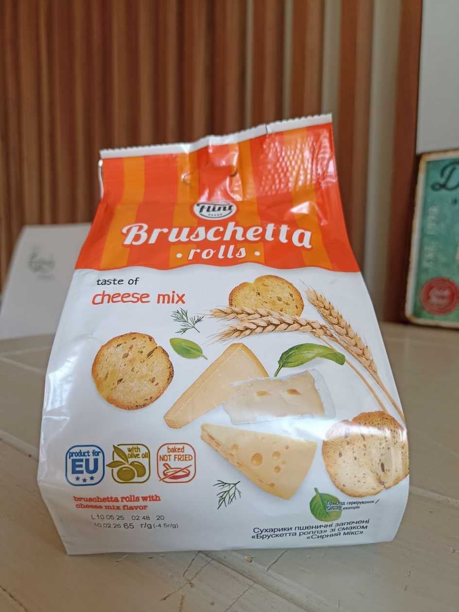 Flint Wheat Croutons Bruschetta Rolls Cheese Mix 65g