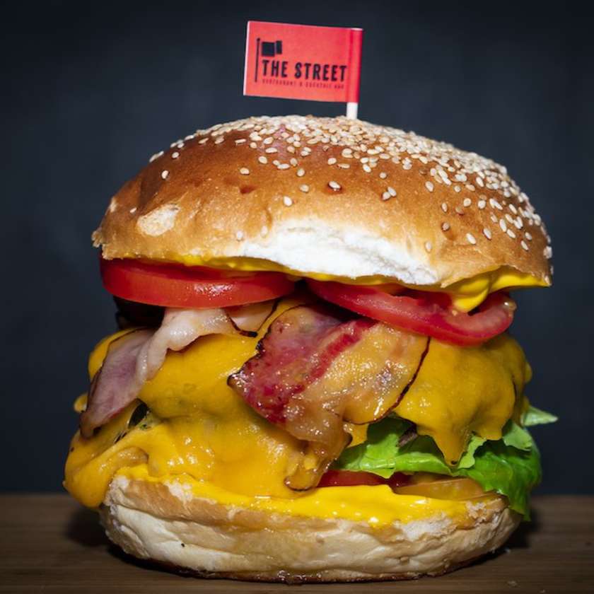 Cheese Burger, Priced with Fries
