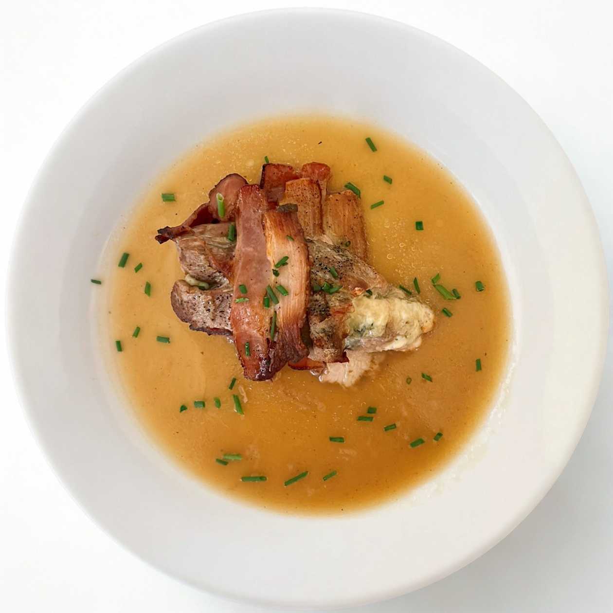 150 g Vepřová panenka plněná nivou ve slanině