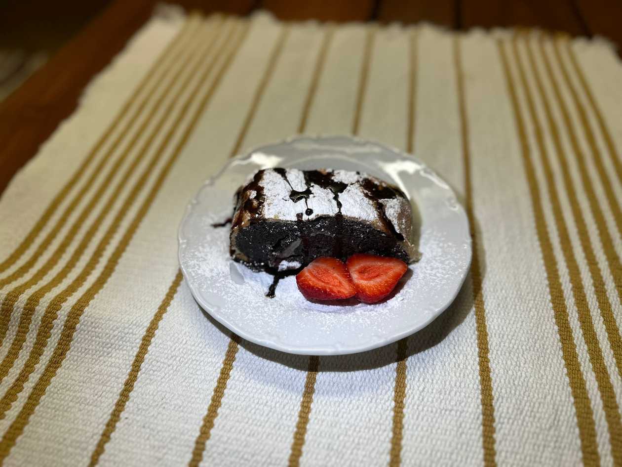 Domáca tradičná štrúdľa - makovo-višňová