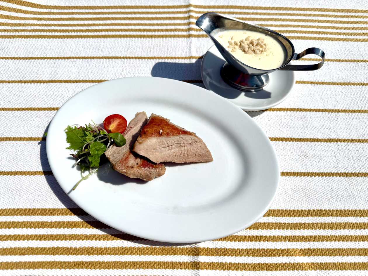 Bravčová panenka  " Cheese "