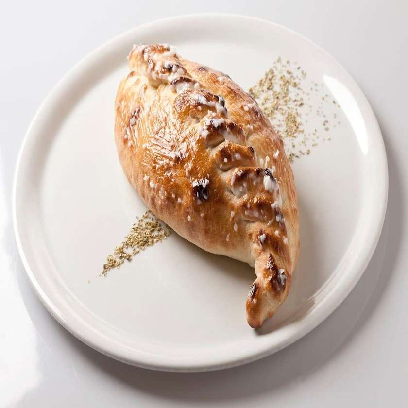 Pizza Calzone Rulat