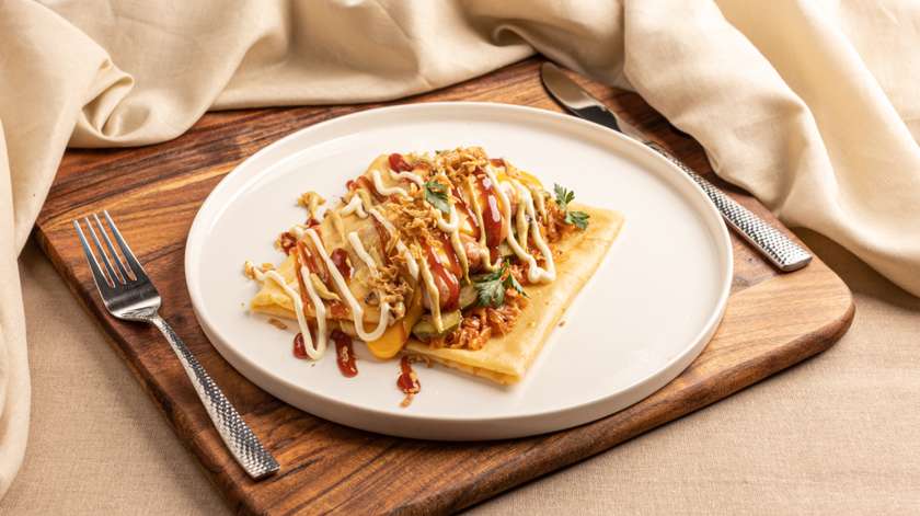 Hot Dog Crepe