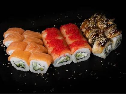 N13. Sushi set 24ks