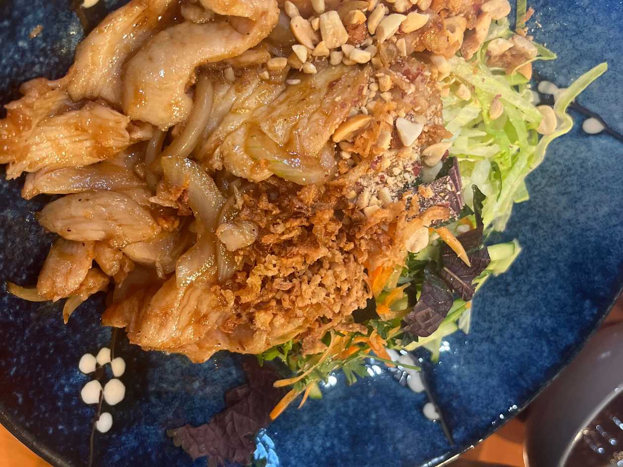 37.Phở Trôn